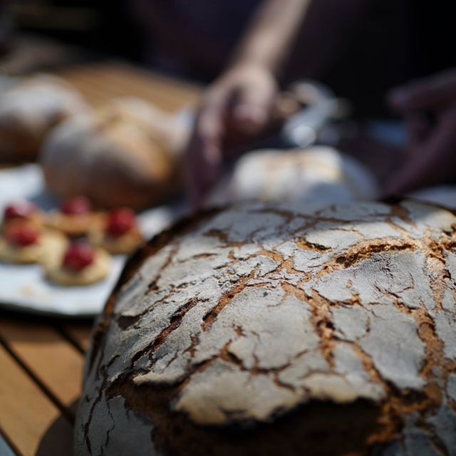 Backen auf dem Grill und Grill Opening!